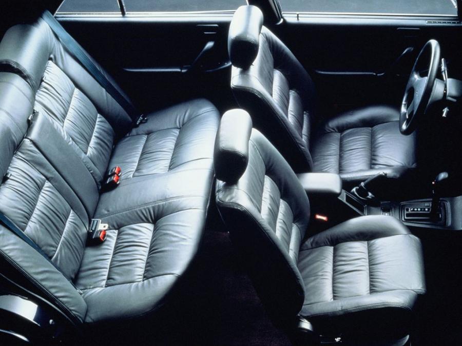  Hyundai Sonata 1988 года  (фото 9 из 10)